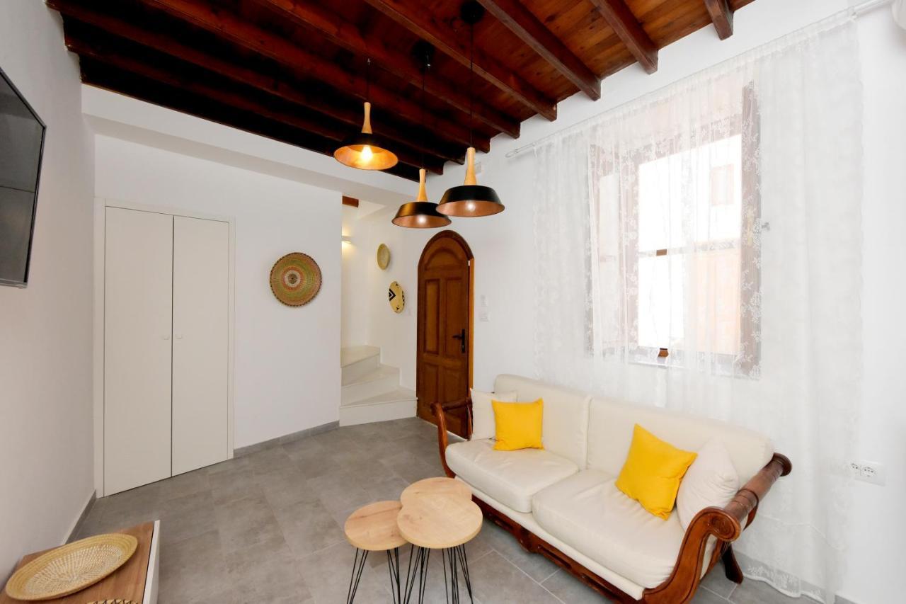 Pera Houses 2-Bedroom In The Center Of Lindos Exteriör bild