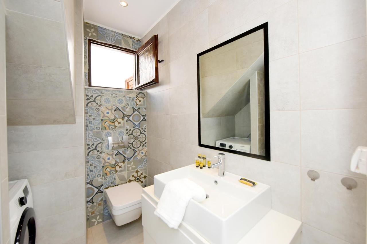 Pera Houses 2-Bedroom In The Center Of Lindos Exteriör bild